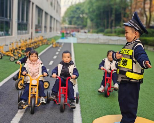 5b4799bd2f1b7dd45a07ae5b87300e4f